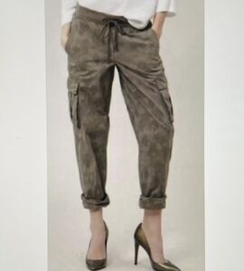 James Perse  Women's Rolled Pull-On Cargo Pants Camo Green Size 3/L